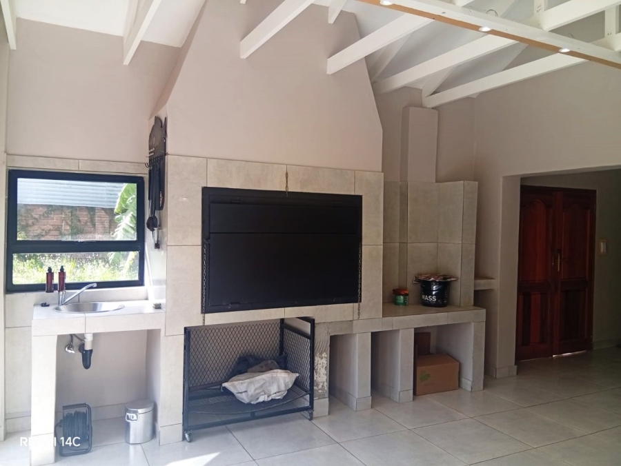 5 Bedroom Property for Sale in Universitas Ridge Free State